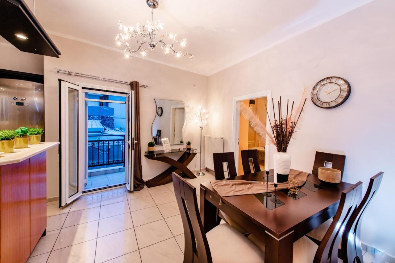Yiannis Suite Santorini Fira  Exterior photo